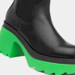 Truffle Shaznay Womens Black & Green Chunky Boot -UK Shoe Sales Store 189385 2 L05.20230119000720