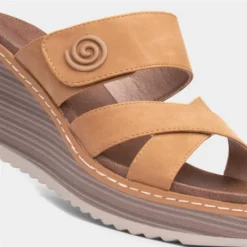 Heavenly Feet Sawyer Womens Tan Sandals -UK Shoe Sales Store 191264 2 L05.20230529000120