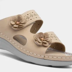 Comfy Steps Madeira Womens Beige Sandal 10 Comfy Steps Madeira Womens Beige Sandal -UK Shoe Sales Store 193043 2 L05.20230316000222