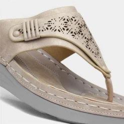 Comfy Steps Malta Womens Beige Toe Post Sandal -UK Shoe Sales Store 193045 2 L05.20230316000223