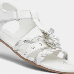 Walkright Kids White And Silver Butterfly Sandals 10 Walkright Kids White And Silver Butterfly Sandals -UK Shoe Sales Store 292084 2 L05.20230209000342